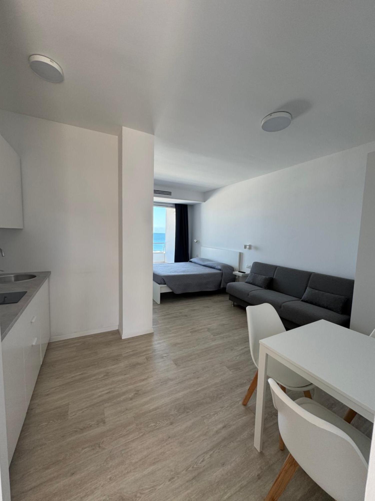 Appartamenti Lungomare Porto Torres Exterior photo